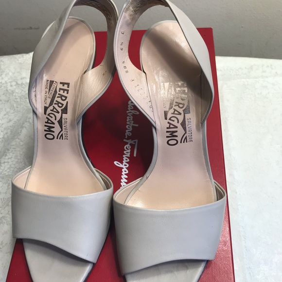 Ferragamo Slingback Sanders-Grey Leather-size6.5 - Picture 4 of 8